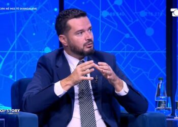 Janë akoma 18 video aktive në një faqe për qarkullimin e pamjeve intime; kapur festivalet, do nxjerrin tjerat