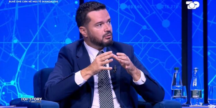 Janë akoma 18 video aktive në një faqe për qarkullimin e pamjeve intime; kapur festivalet, do nxjerrin tjerat