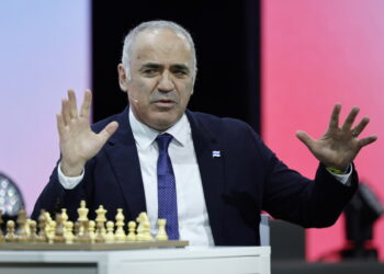 Jeta ime është në rrezik, paralajmërohet se Kasparov është në rrezik për vrasje