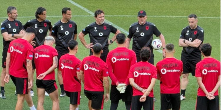 Kombëtarja dhe situata me kartonët e verdhë: 6 futbollistë rrezikojnë ndeshjen me Finlandën