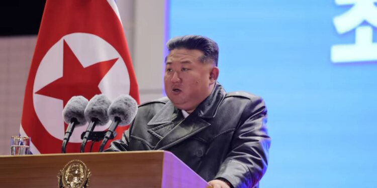 Koreja e Veriut synon të forcojë ushtrinë, Kim Jong Un bën thirrje për revolucion ushtarak
