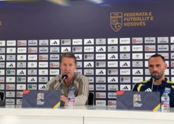 Kosova: Foda i përgjigjet Rangnick lidhur me gjendjen e fushës, e njëjtë për të dyja skuadrat