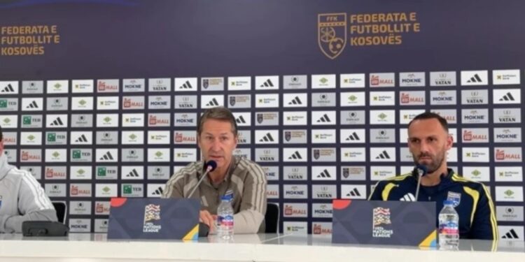 Kosova: Foda i përgjigjet Rangnick lidhur me gjendjen e fushës, e njëjtë për të dyja skuadrat
