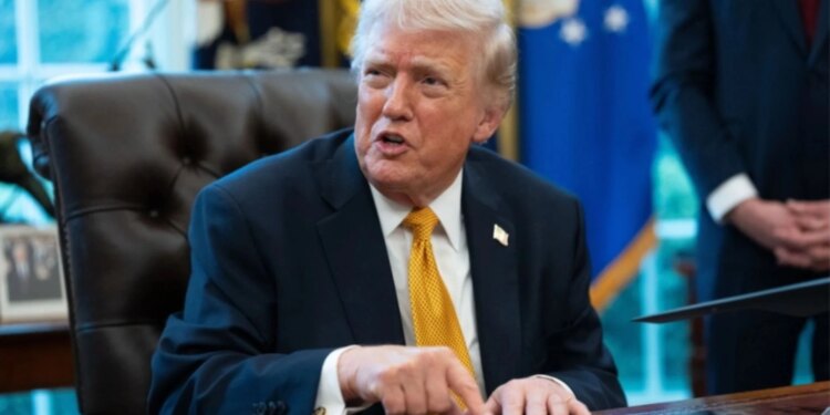Kriza me çmimet e larta të karburanteve — Trump: Por shqyrtojmë ndalimin e eksporteve përkohësisht