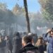 LAJMI I FUNDIT/ Një protestues i lënduar gjatë tubimit përpara Ministrisë së Arsimit