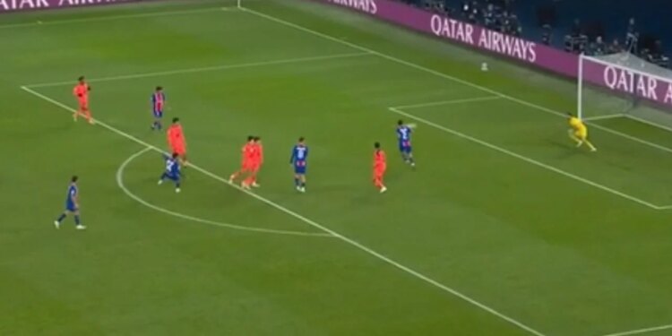 LIVE PSG-Barcelona — Spektakël parizien, kampionët në fuqi kalojnë në avantazh me Doue (Video)