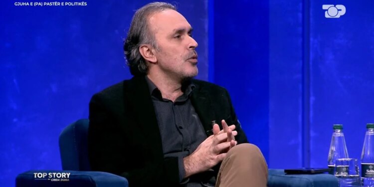 Lideri nuk interesohet për të qeverisur realisht — Ergys Mërtiri në Top Story: Synon të menaxhojë dhe manipulojë turmën