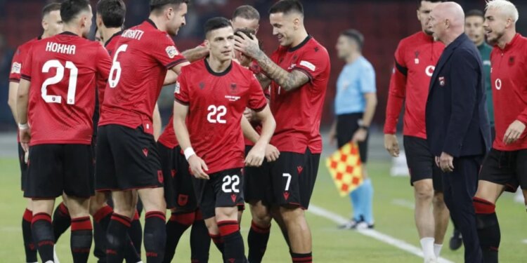 Live Shqipëri-San Marino: Miqtë rrezikojnë portën kuqezi, pjesën e parë vendos Asllani (Video)