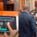 Marjana Koçeku publikon videon e votimit të ligjit për Hartën e re Territoriale Kundër dhe dritë e kuqe
