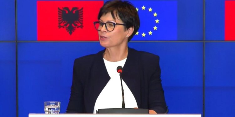 Marta Kos: Shqipëria ka ambicien të mbyllë kapitujt deri në 2027, falë punës po mbyllim kapitullin e 20