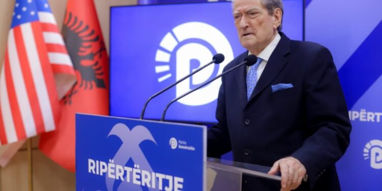 Mbështetje e fuqishme për studentët — Berisha thërret sërish protestë kombëtare: Asgjë nuk e ndan PD-në nga…