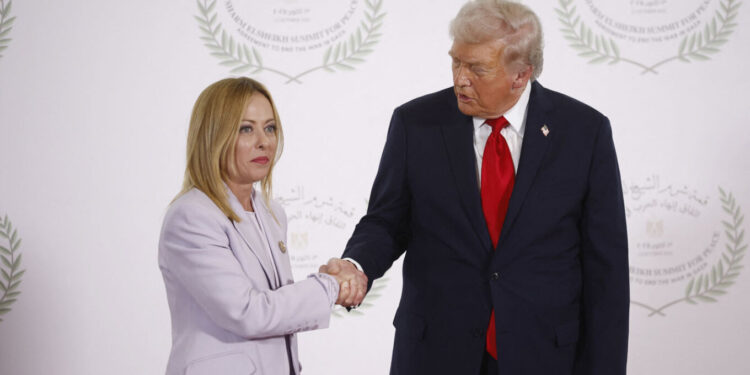 Meloni kundërshton marrëveshjen e Trump për naftën ruse: Zgjedhje e rrezikshme që legjitimon Moskën