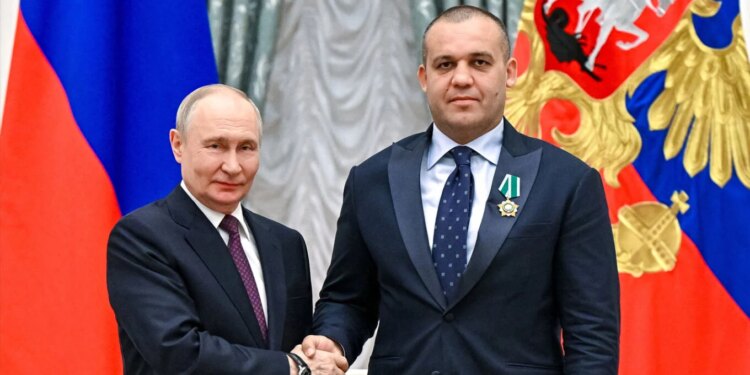 Miliarderi rus që financoi dasmën e Trump Jr. — Kush është Umar Kremlev dhe lidhjet e tij me Putinin
