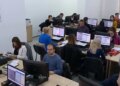 Ministria e Arsimit miraton rregulla për nëpunësit: veshje, makijazh, telefoni i fikur, sjellje dhe për veprimtari të jashtme