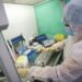 Murtaja pneumonike në Siberi: Vdes një punonjëse 28-vjeçare në një laborator mjekësor, 200 persona në karantinë