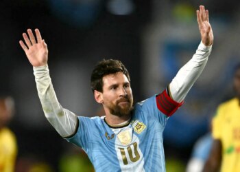 Nga Maradona te Messi — Legjendat largohen, por futbolli gjithmonë gjen pasues