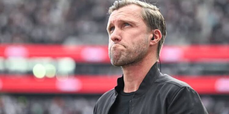 Një gjerman për Milanin, kuqezinjtë synojnë drejtorin e klubit të Bundesligës