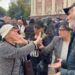 Një protestuese mbështet dialogun me Ramën, debaton ashpër me tubuesit e tjerë