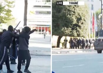 Pas shkatërrimit të selisë së PS-së, protestuesit zhvendosen te Kryeministria dhe marrin gurë e barriera metalike