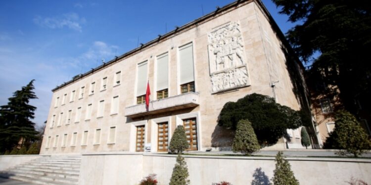 Përbërja e qeverisë ndryshon: emërohen dy zëvendësministra të rinj