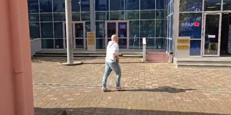 Peshëngritësi Erkand Qerimaj kishte fletëthirrje për t’u paraqitur në SPAK në orën 11:15