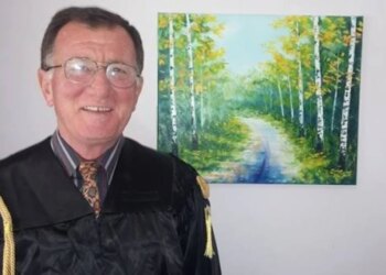 Pezullohet licenca dyvjeçare e avokatit Lefter Xhengo, pasi theu bojkotin duke mbrojtur administratorin e inceneratorit të Elbasanit