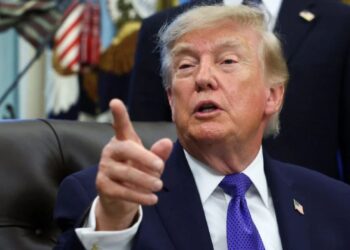 Po kryejmë hetime — Sulm ndaj fluturimit të FlyDubai, Trump: Nëse Irani është përgjegjës, do ta godasim shumë fort