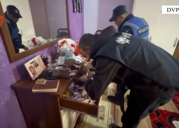 Policia ekzekuton 14 masa sigurie në Fier për aktivitet financiar pa licencë; sekuestrohen shuma të ndryshme parash