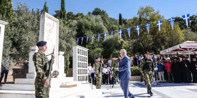Presidenti grek: Çamët bashkëpunuan me pushtuesit, lidh historinë e Çamërisë me integrimin në BE; reagimi: Nuk mohohet realiteti