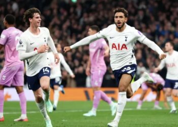 Pritja mbaron, Tottenhami regjistron fitoren e parë në Premier League këtë sezon