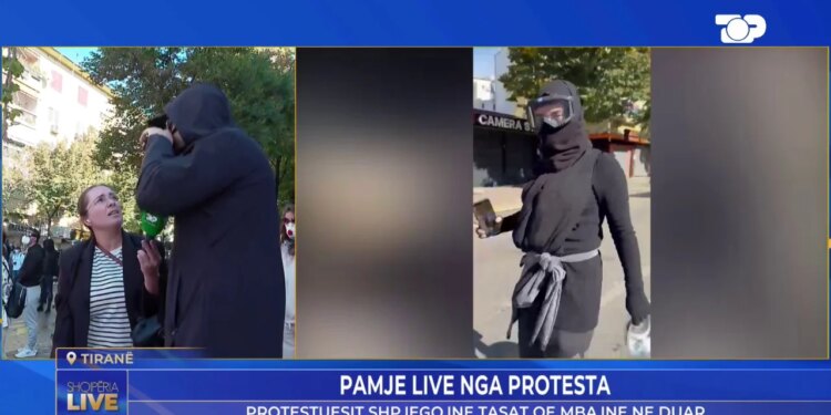 Protestues të rinj mbrohen me mjete rrethanore nga granata e gazit lotsjellës, mbajnë tasa — e mësuam rrethanisht