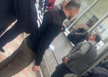 Protestuesit e arrestuar, priten sot 59 masa sigurie; prindërit para gjykatës për të mësuar fatin e fëmijëve