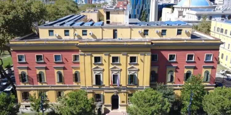 Qeveria miraton Këshillin Fiskal: si do të kontrollohen nga jashtë politikat dhe buxheti i shtetit
