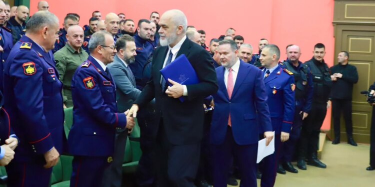 Rama paralajmëron protestuesit që shkaktojnë incidente: Protesta është e drejtë, dhuna është krim dhe do të paguani financiarisht