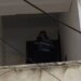 Rrjedhje gazi nga bombula e gatimit në apartament alarmon banorët, ndërhyjnë zjarrfikësit