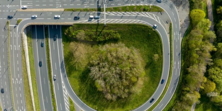 Rruga Milot-Balldren: Kostoja gati trefishohet, nga 161.5milionë në mbi 364milionë euro. Dyshime mbi llogaritjen e faturës së re