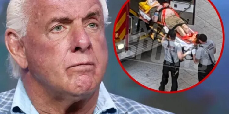 Shqetësime për Ric Flair, legjendën e WWE: rrëzohet, pëson dëmtime në kokë dhe transportohet urgjentisht në spital