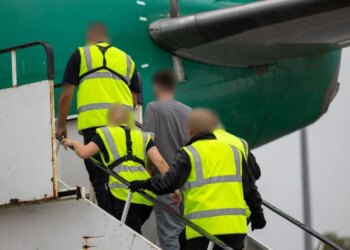 Shqiptarët më të dëbuarit nga Anglia: Për të pestin vit radhazi rikthyer 2247 persona