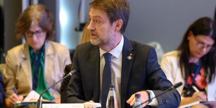 Takimi i Ministrave të Jashtëm të Procesit të Berlinit, Hoxha: Zgjerimi, përgjigja për një Evropë më të qëndrueshme
