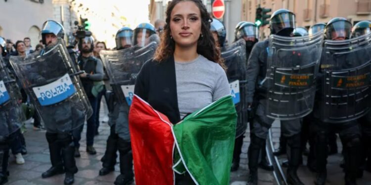 Të mbjellim kaos, zbulohet manuali i protestave të lëvizjes 17 Tetori në Itali: si duhet të visheni