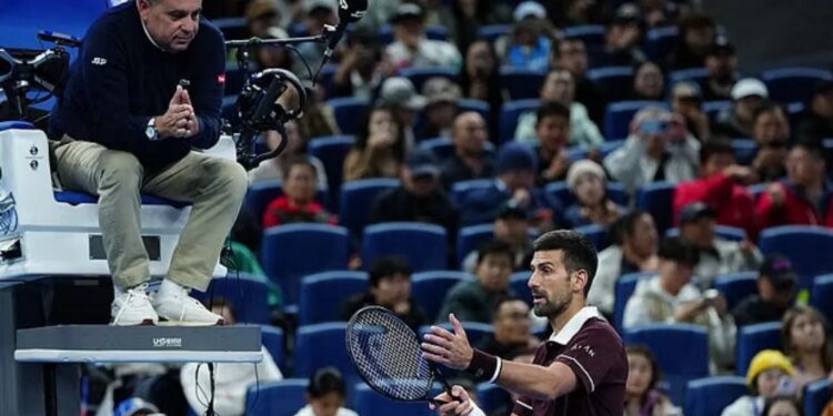 Tenis, Djokovic shpërthen kundër arbitrit dhe Zverev: Një prej rregullave më idiote që kam dëgjuar ndonjëherë