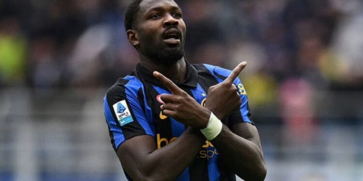 Thuram me mantelin e udhëheqësit, Inter shqyrton rinovimin e kontratës