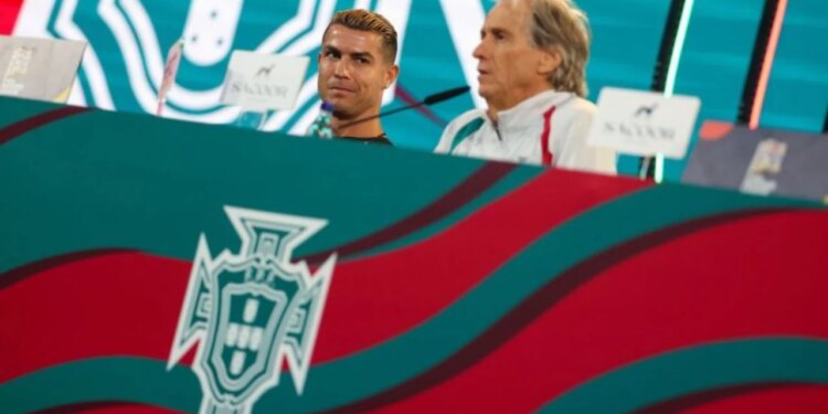 Thyhet akulli mes Ronaldos dhe Jorge Jesus, 41-vjeçari përfshihet në listën paraprake të Portugalisë për ndeshjet e radhës