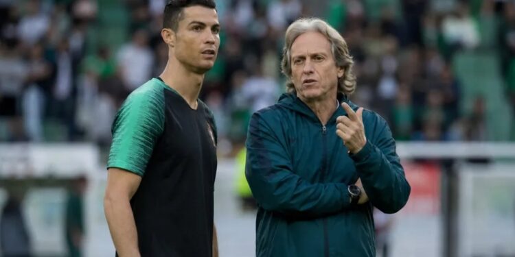 Trajneri nuk e mbajti fjalën — Deklarata e bujshme e Ronaldos; Joreg Jesus: E lexova, tani do vazhdoj punën
