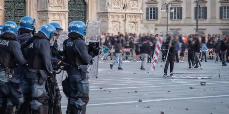 Trazirat në Itali – Bastisje në 18 qytete, 51 të mitur të identifikuar; Milano përgatitet për protesta të reja