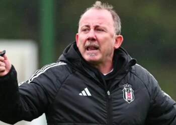 Turqia gjen zëvendësuesin e Montellës: kontratë 4-vjeçare me ish-futbollistin e kombëtares