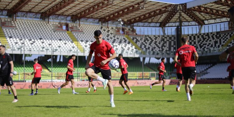UEFA Nations League: Kombëtarja mbyll përgatitjet në Cesena dhe pasditen niset drejt Helsinkit