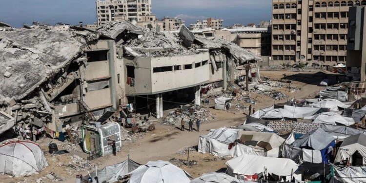 Universitet në Gaza sulmohet; tre studentë vdesin, tetë të tjerë plagosen