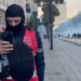 Video-Lajm/ Hë zemra e babit, momenti prekës kur polici në krye të detyrës telefonon fëmijët