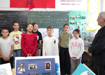 Zëra të rinj për isopolifoninë: Roland Çenko zbulon talente në shkolla për trashëgiminë te brezat e rinj